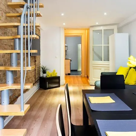 Industrial Style Self Checkin Street Parking Appartement Berlin